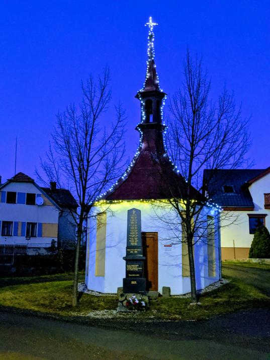 Kaplička v Sedlici